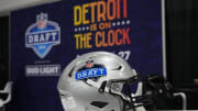 2024 NFL Draft: Updated 1st-Round Order After Vikings, Texans Trade