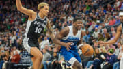 Timberwolves go wire to wire despite late Spurs push