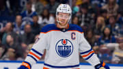 Oilers’ Connor McDavid Blindsided by Coach Being Fired After 13 Games