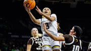 Hannah Hidalgo Notches Triple-Double In Notre Dame Win Over Western Michigan