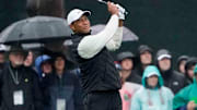 Tiger Woods Hits Flag On 15 at Augusta Again, 10 Years After Controversial Masters Drop