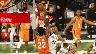 NBA Finals Suns-Bucks: Check Out A Crazy Photo Of Giannis Antetokounmpo's Block