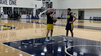 Indiana Pacers wing Mojave King fitting in with new team before playing overseas this season