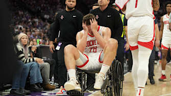 Rockets’ Alperen Şengün Exits Court in Wheelchair After Suffering Leg Injury