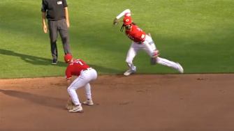 Elly De La Cruz Prevents Reds Fielding Error With Sensational Throw to First