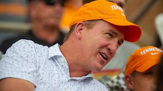 Tennessee Great Peyton Manning Thinks Vols Can Beat Alabama With Unconventional Plan