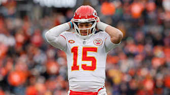 Patrick Mahomes Perfectly Predicted Broncos' Touchdown on Manningcast