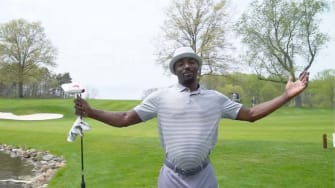Former Pittsburgh Steelers Wide Receiver Santonio Holmes Has a Sweet Swing, Passion for Golf