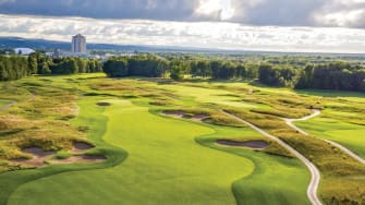 How to plan a buddies’ golf trip to Turning Stone Resort Casino