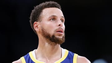 Stephen Curry Suffers Broken Left Hand vs. Suns