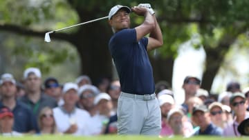 Tiger Woods Opens With Two-Under 70, Briefly Ties for Lead at the Masters