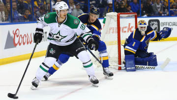 Dallas evens series with Blues on Eakin’s OT goal in Game 4