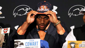 Byron Cowart, top-ranked recruit in the 2015 class, commits to Auburn