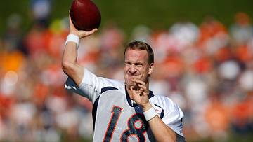 Brady Apologizes to Manning Over Unnecessary Email Jab