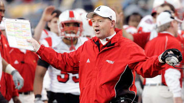 The Read-Option: The return of Bobby Petrino to the Louisville Cardinals
