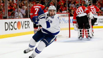 Cedric Paquette, unfazed by Jonathan Toews, is making a name for himself