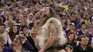 Ragnar isn't the only greedy party in Vikings' contract negotiations
