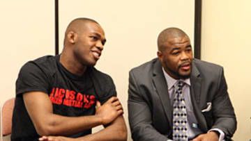 Jones and Evans, once training stablemates, ready for title clash