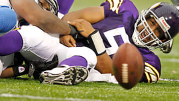 Getting McNabb, Peterson on track top of woeful Vikes' to-do list