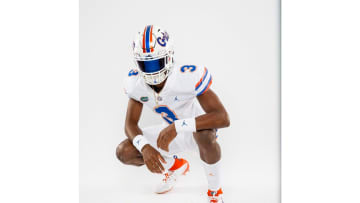 Four-Star WR Xzavier Henderson Commits to Florida