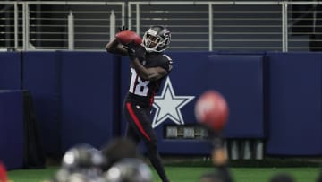 How Does The Falcons Receiving Corps Match Up Against The Bears Secondary?