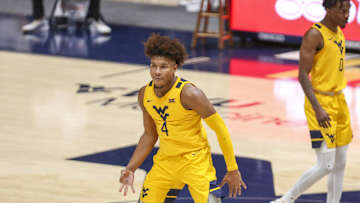 LIVE GAME THREAD: No. 6 West Virginia vs. No. 17 Oklahoma State