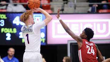 Arizona hosts Washington State to tip off final week of the regular season