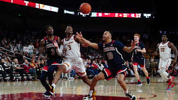 Miller may have sent loud and clear message in playing zone at USC