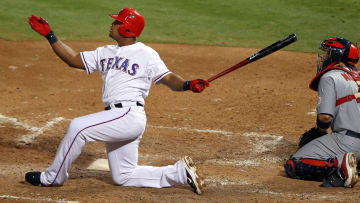 Reliving Memorable Rangers Moments: Adrian Beltre Goes Yard From One Knee in 2011 World Series