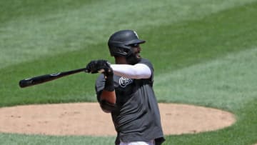 Uncertainty in right field clouds White Sox's rosy outlook