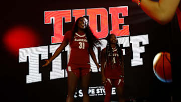 Live Updates: Tide Tipoff at Foster Auditorium
