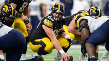 Top 2022 NFL Draft Prospect Can Anchor Steelers O-Line