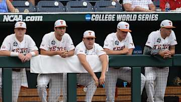 Texas Longhorns Baseball Dominate Texas A&M-Corpus Christi 14-4