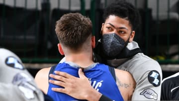 Lakers Can't 'Kidnap' Luka as Mavericks Beat L.A., 115-110