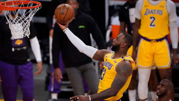 Lakers Use Bully Ball to Bludgeon Suns