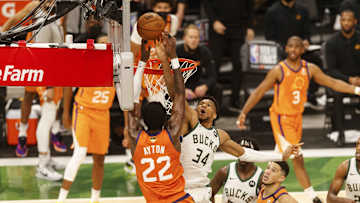 NBA Finals Suns-Bucks: Check Out A Crazy Photo Of Giannis Antetokounmpo's Block