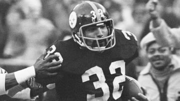 Franco Harris, Pro Football Hall of Famer, Dies at 72