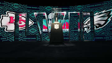 Expert Picks for Chiefs-Eagles Super Bowl LVII Bets, Player Props and Novelty Props