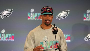 Jalen Hurts Wears Affordable Nike Shoes to Super Bowl LVII