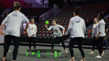 How Alabama Gymnastics Uses Spikeball to Grow Closer