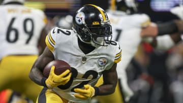 Texans Sign Ex Steelers WR, Houston Native Steven Sims to Deal