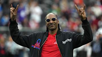 Snoop Dogg Part of Group Bidding to Purchase NHL’s Senators