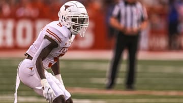 D'Shawn Jamison Takes WR Snaps, Longhorns Shine in East-West Shrine Bowl Practice