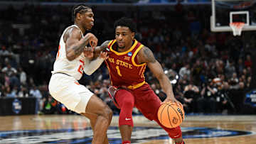 Pelicans Sign Izaiah Brockington To Two-Way Deal