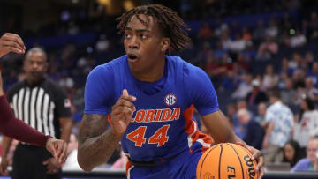 Former Gators Wing Niels Lane Commits to Delaware