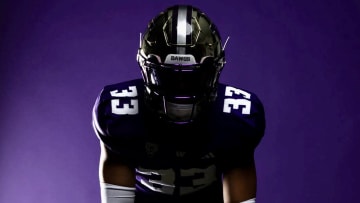 3-Star Linebacker Polu Encouraged by Washington Visit