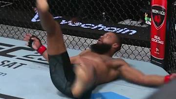 UFC News: Carlos Prates Slumps Opponent for Late Comeback KO