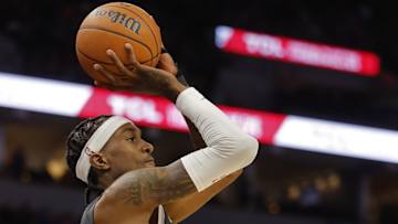 Ex-Husky McDaniels Goes for 26 Points and His NBA Career High