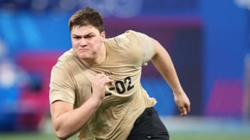 Notre Dame OT Joe Alt a Consensus Top 10 Draft Pick Among NFL Executives