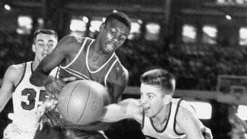 Game Changers: How Oscar Robertson Led His High School to a Barrier-Breaking State Title